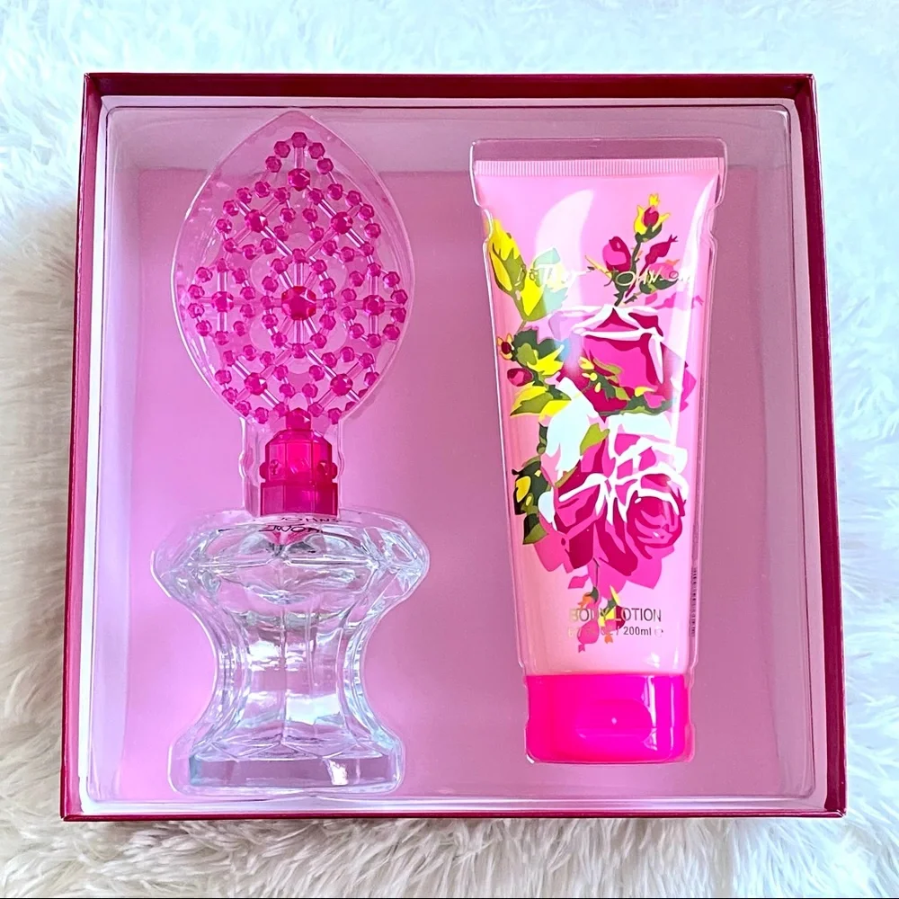 Betsey Johnson Large Bottle Scent & Perfumed Body Lotion Gift Set 3.4oz
